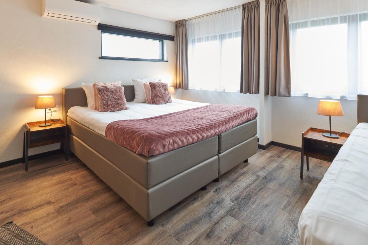 Deluxe Triple Room,1206037846:JPEG